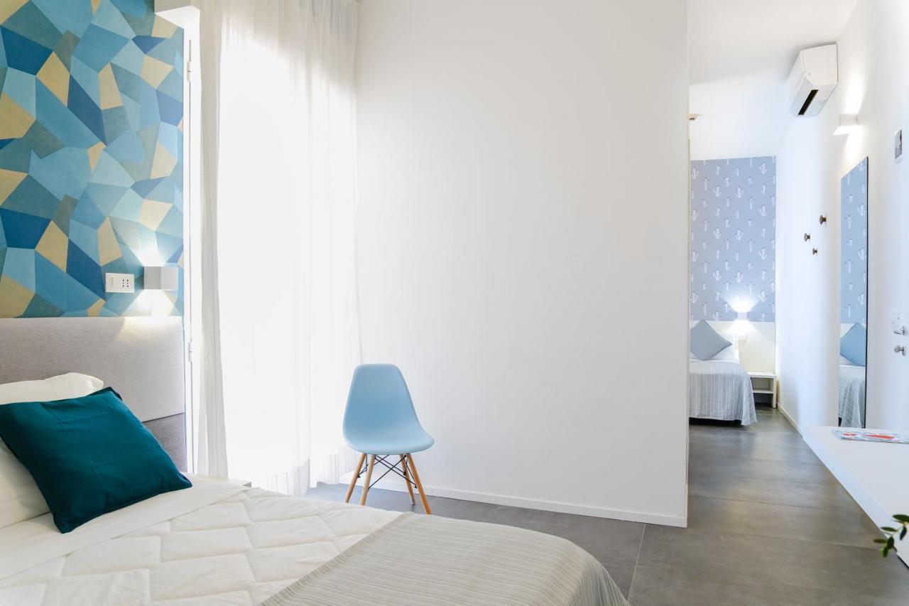 Hotel Mon Pays Rimini Esterno foto